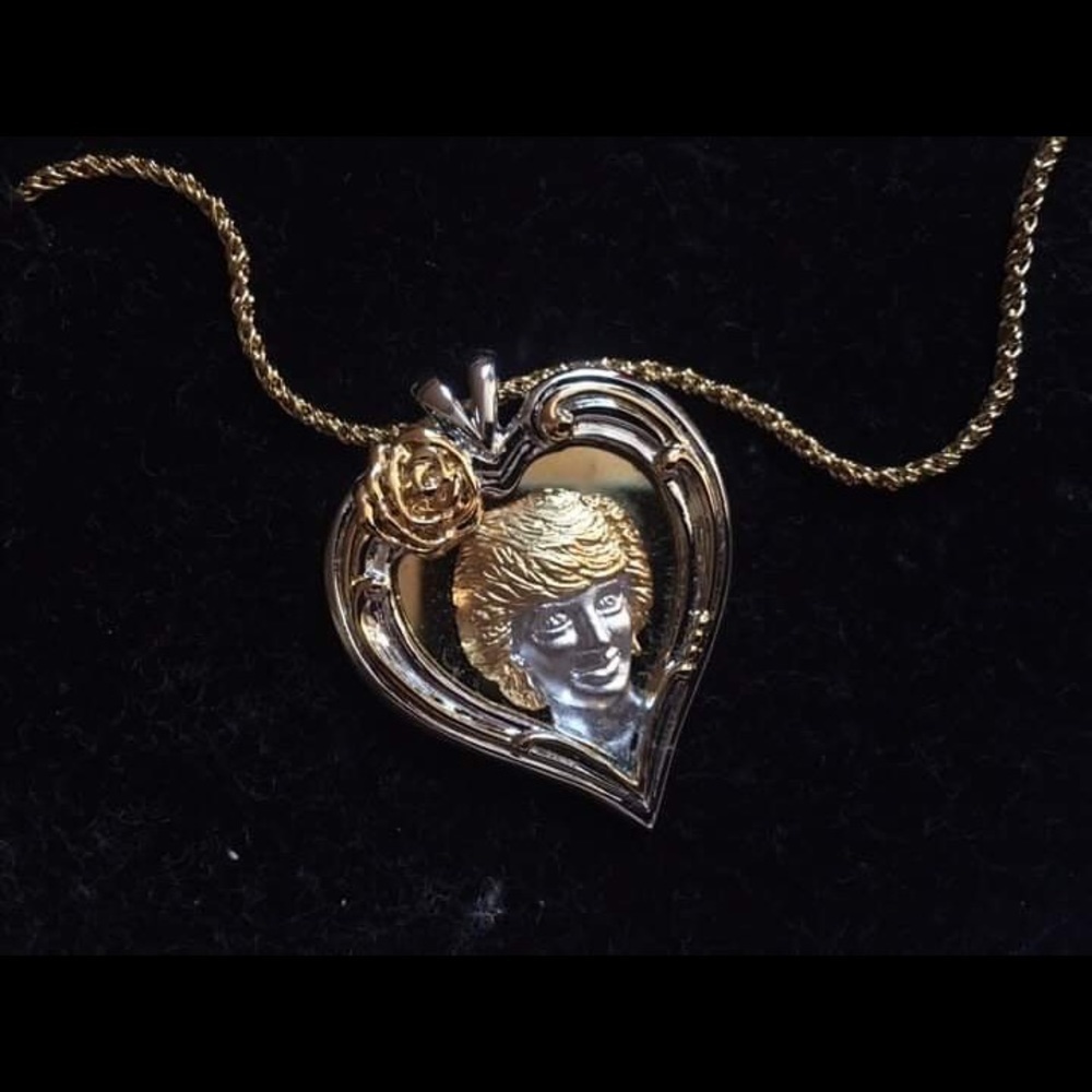 Princess Diana vintage Princess of wales Gold and Silver Heart Pendant Necklace
